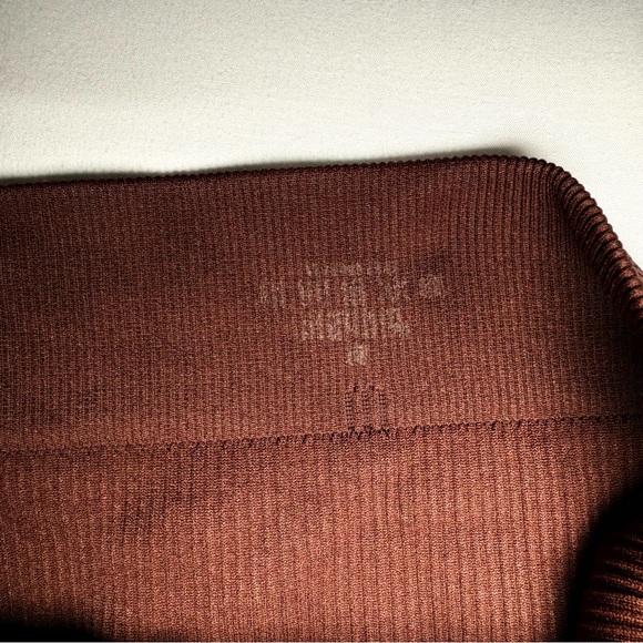 Women's Brown Activewear Set size medium - Picture 5 of 5